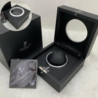 علبة هوبلوت طبق الاصل