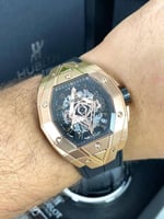 هوبلوت بيق بانق سانق بلو كينق هاي كواليتي