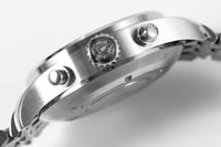 اي دبليو سي بايلوت كرونوغراف | ماستر كواليتي