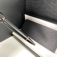 قلم دنهل سنتري مان طبق الأصل