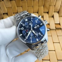 اي دبليو سي بايلوت كرونوغراف | ماستر كواليتي