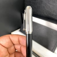 قلم دنهل سايد كار طبق الأصل