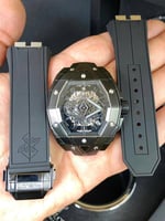 هوبلوت بيق بانق سانق بلو كينق هاي كواليتي