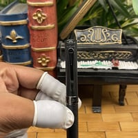 قلم أقنر فاشن بولبوينت | فرار