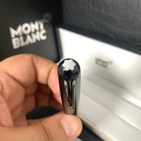 قلم مونت بلانك أسود لماع فاونتين