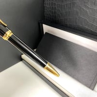 قلم دنهل سنتري مان طبق الأصل