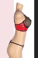 لانجري مثير من الجلد