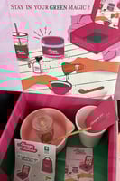 Tools box with matcha powder