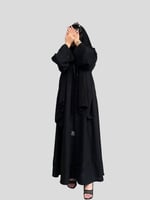 4261 | عباية كتف سوداء مطرز