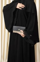 3279 | عباية كتف بقصة كلوش وكم فرنسي