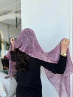 طرحة موف فاتح مموج