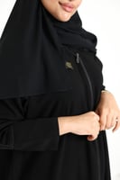 3293 | عباية كتف سوداء سادة بقصة A-Line