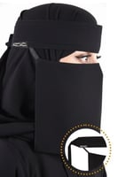 نقاب مثلث ربطة ومطاط مائل