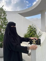 1447 | عباية راس اسود قماش نواعم كوري كم دانتيل جو...