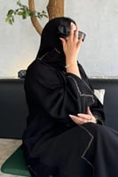 3241 | عباية كتف ربع كلوش تطريز أسود وبني/ هاري بو...