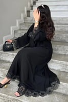 3226 | عباية كلوش مع طرحة مطرزة