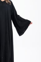 4296 | عباية كتف نص كلوش بتطريز مميز