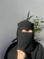 نقاب مطاط بتصميم مقوى