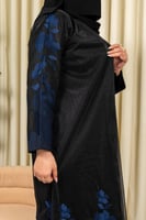 3274 | عباية كتف بطبقتين مطرز أزرق