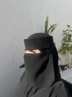 نقاب مطاط بتصميم مقوى