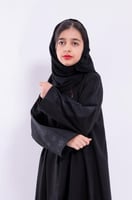 8011 | عباية بناتي