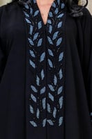 4307 | عباية سوداء مطرز يدويً قماش نواعم