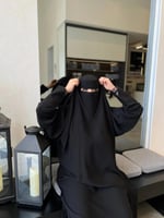 1441 | عباية رأس كلوش كم دانتيل