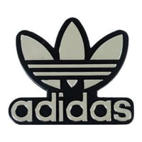 ملصق جديد اديداس