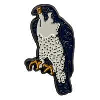 ملصق جديد الصقر ازرق ابيض