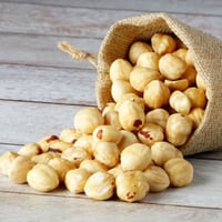 بندق مالح محمص ربع كيلو