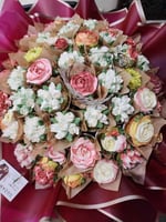 كيك الورد عدد ٤٥ قطعة