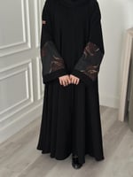 عباية كلوش قماش(ملكي)باكمام عنابي