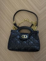 شنطة ديور هاي كوالتي حجم صغير