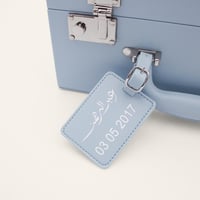 حقيبة جلدية فاخرة- بلباس من Ted Baker