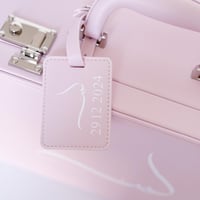 حقيبة جلدية فاخرة- بلباس من Ted Baker