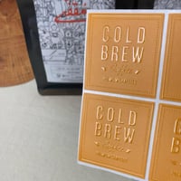 ستيكر Spot uv مخصص