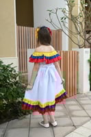 فستان فانزويلا التقليدي