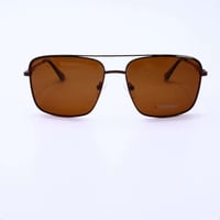 لون بني - عدسة بني كامل