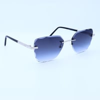 نظارة شمسية نسائي ماركة GORGINA موديل VCHG25M