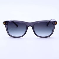 لون رمادى - عدسات اسود مدرج