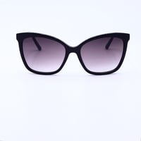 نظارة شمسية نسائية من Vines موديل 4624