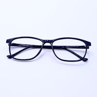 نظارة قراءة جاهزة ضد الكسر موديل 7052