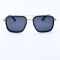 نظارة شمسية من Vines موديل B2410