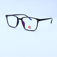 نظارة طبية مستطيلة من PORTO | موديل 2450