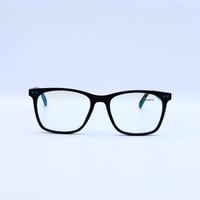 اسود \ تركواز