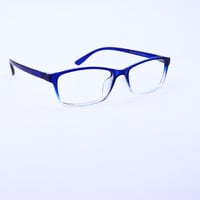 نظارة قراءة جاهزة من porto موديل 2400