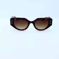 نظارة شمسية نسائية GORGINA موديل H0221