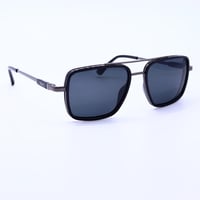 نظارة شمسية من Vines موديل B2410