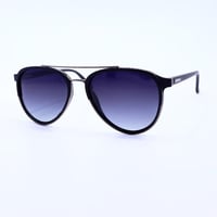 نظارة شمسية من Vines موديل MR2548