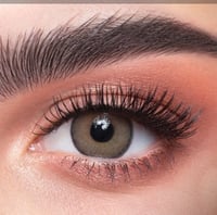 عدسات ملونه يوميه من ذهب - ناتشورال هازل